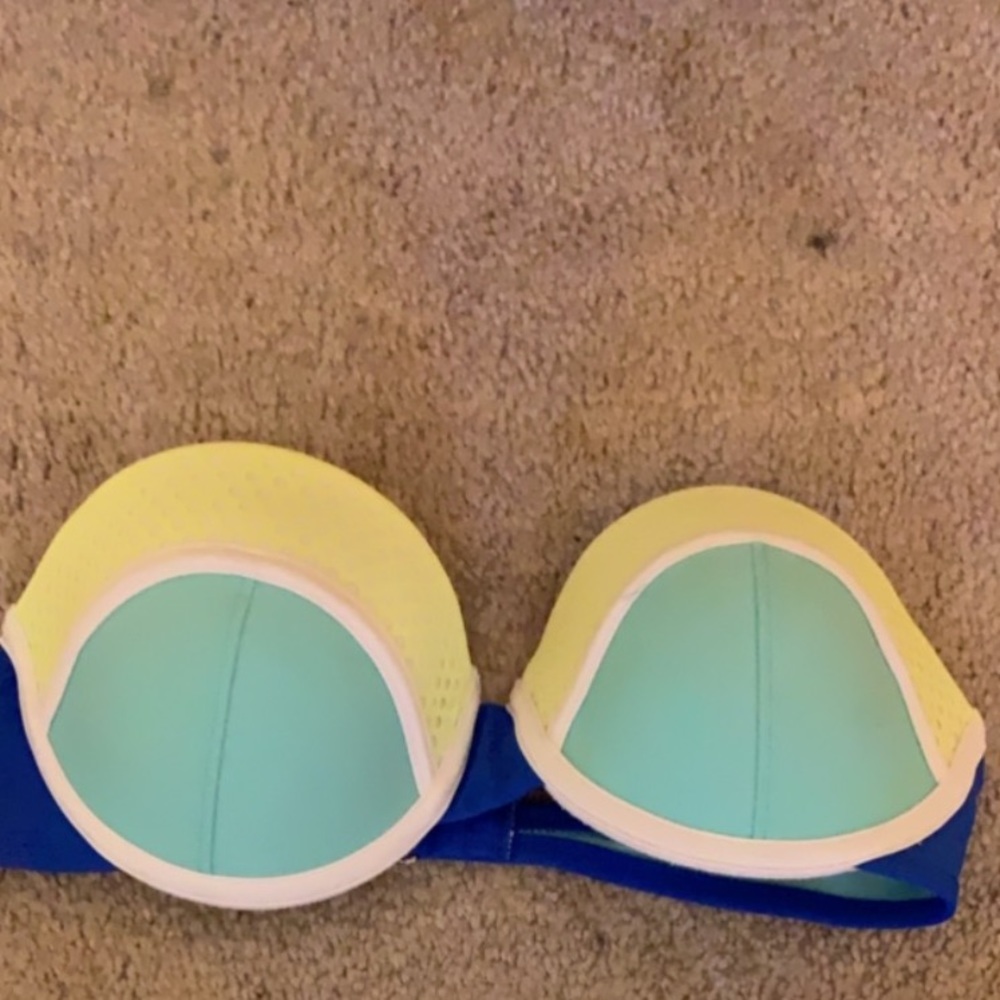 Swim suit